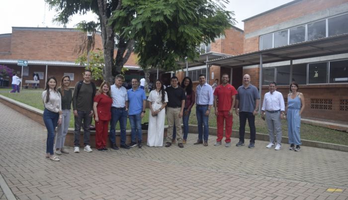 Salón de Profesionales en el Liceo Francés 