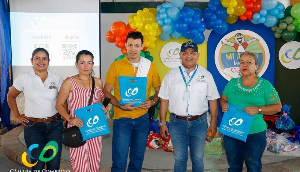 ¡Hoy celebramos el Día del Tendero en La Dorada! 🥳✨