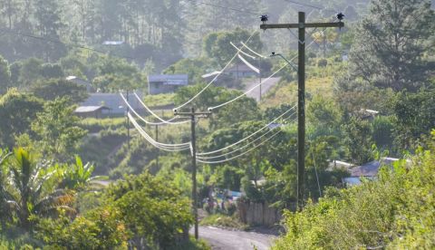 Llega la luz de la refundación con cuatro nuevos proyectos de electrificación para las comunidades de El Convento, Carri