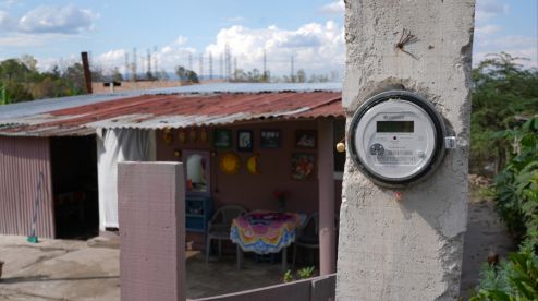 La luz de la refundación llega a las familias hondureñas en el gobierno de la presidenta Castro