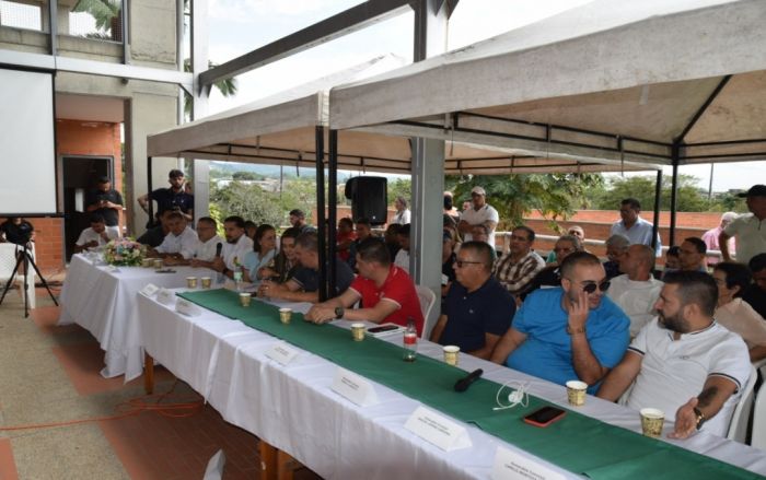 Concejales escucharon a líderes de la comuna San Joaquín