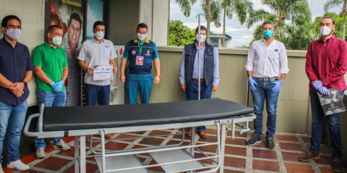 BUSSCAR, MET GROUP y EXCO COLOMBIA donan 20 camillas Hospitalarias a la Gobernación de Risaralda