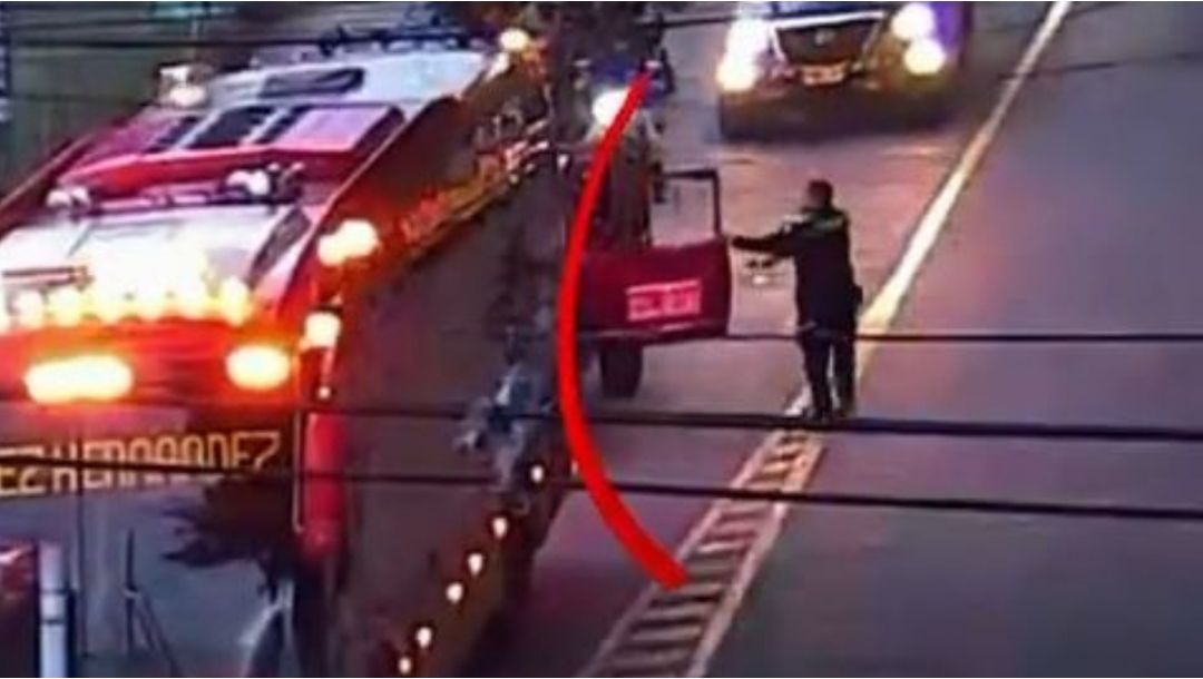 Imagen de Persecución en Medellín terminó con dos capturados y un carro recuperado