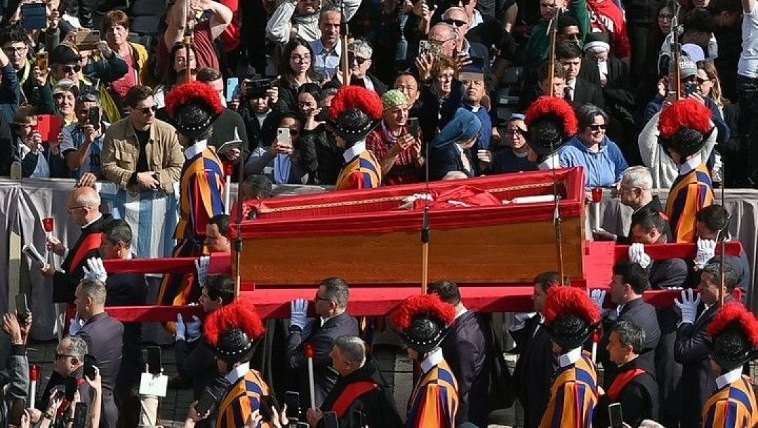 Imagen de El mundo se despidió del papa Francisco en una ceremonia histórica