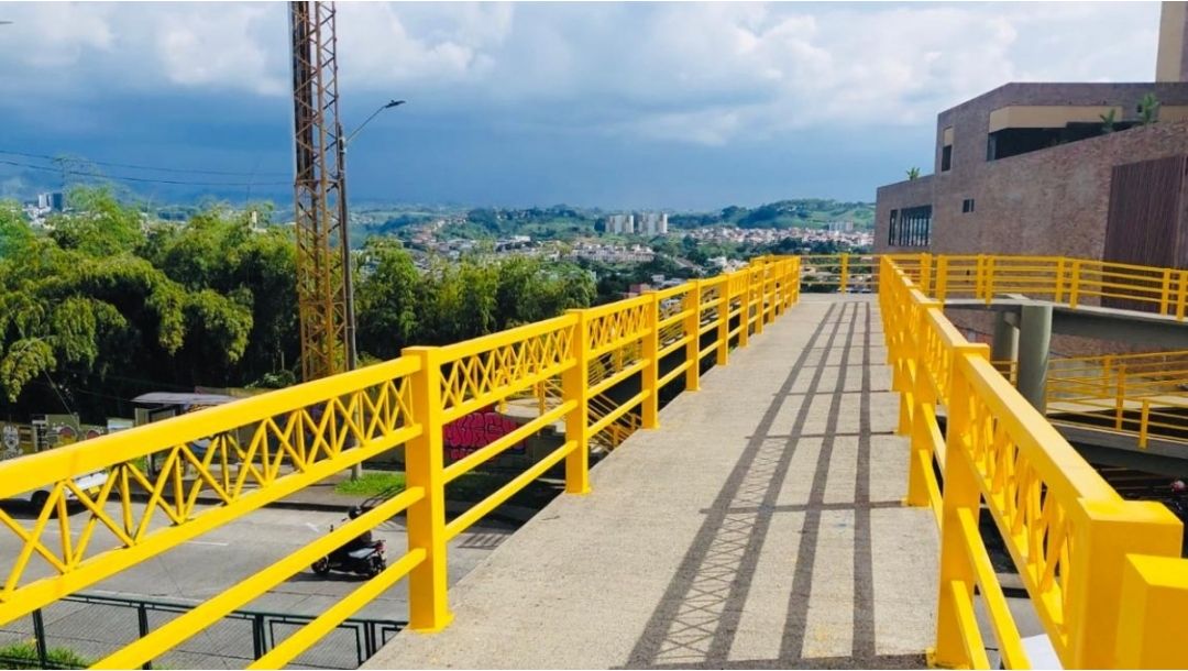 Imagen de Obras que prolongan la vida útil de los puentes peatonales en Pereira