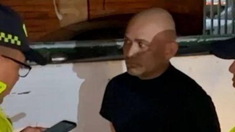 Cae uniformado que habría alertado a ladrones antes de robo en el que murió otro policía