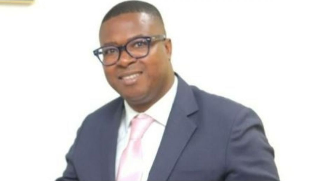 Imagen de Fiscalía acusa a exembajador en Ghana por presunta violencia sexual e intrafamiliar