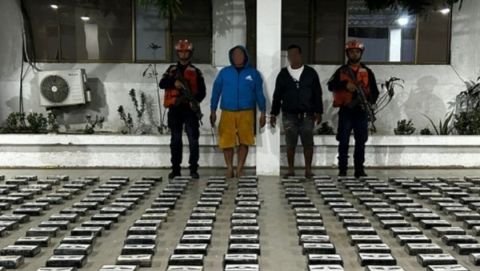 Interceptan en altamar cargamento de cocaína avaluado en 19 millones de dólares